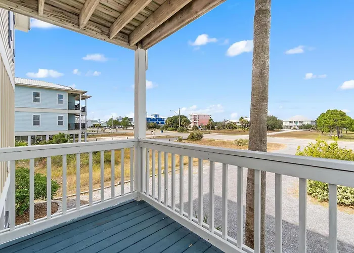 When Pigs Fly Down House Gulf Shores